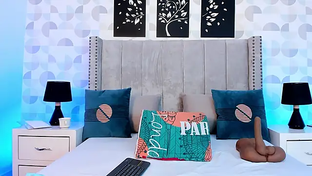 Snapshot of natasha_moreno chatting on 19, 2, 2026 natasha moreno online show from 19, 2, 2026