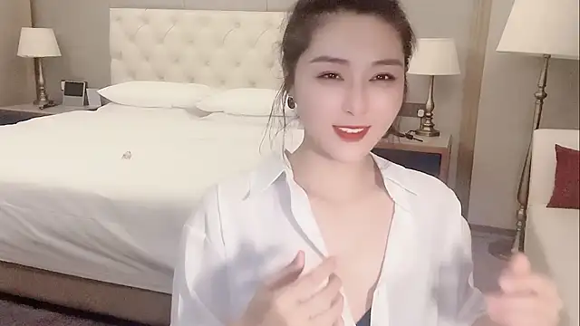 Ianxuan online show from 19, 12, 2025