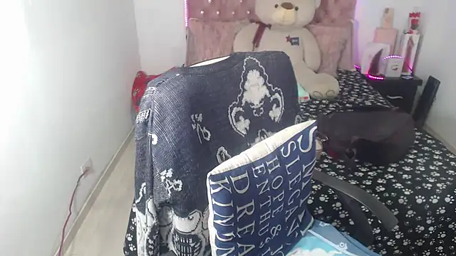 patty squirt  online show from 29, 10, 2025