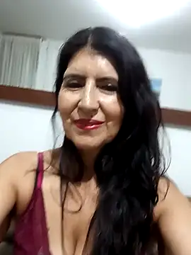 Snapshot of swity_foster chatting on 13, 9, 2025 swity foster online show from 13, 9, 2025