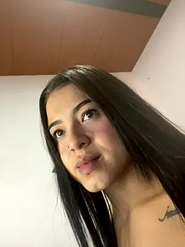 Snapshot of Evelinmiller9 chatting on 12, 10, 2025 Evelinmiller9 online show from 12, 10, 2025