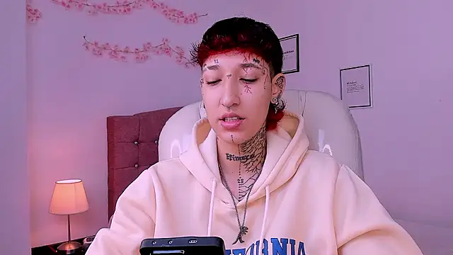 Luci Rose online show from 17, 3, 2026