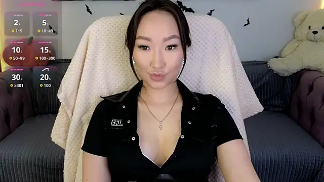 Mary Driden online show from 31, 10, 2025