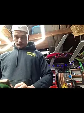 twistafatpipe online show from 10, 1, 2026