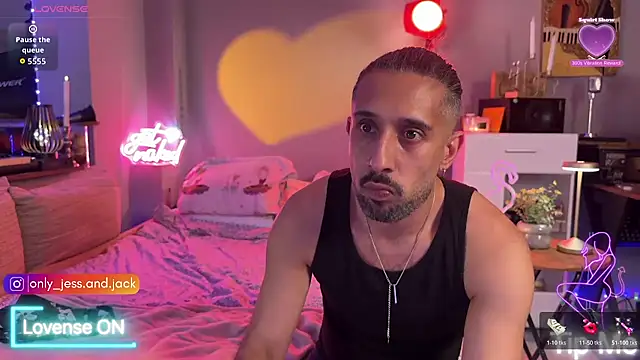 Secret Lovers1 online show from 1, 4, 2026