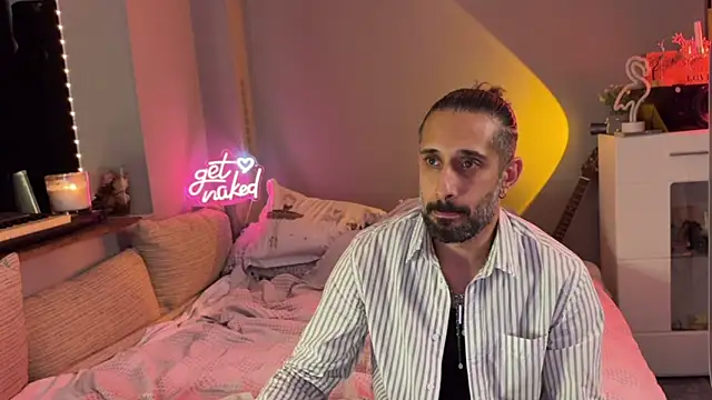 Secret Lovers1 online show from 2, 5, 2026