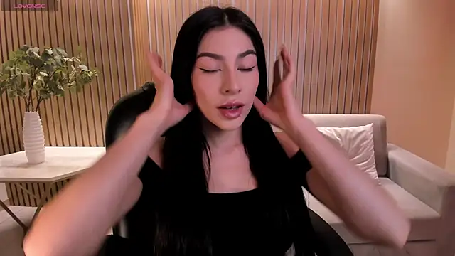 Snapshot of MaddisonTaylor1 chatting on 21, 7, 2026 MaddisonTaylor1 online show from 21, 7, 2026