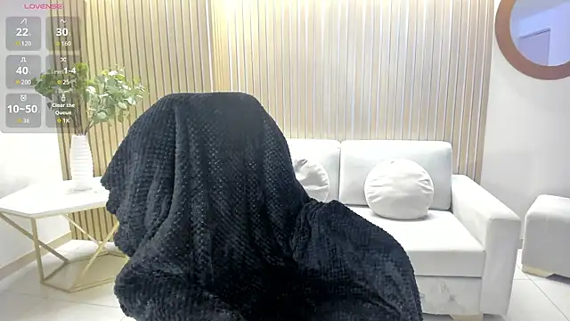 MilaColeman online show from 13, 11, 2025