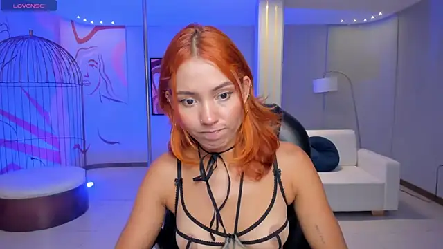 AmberColors  online show from 5, 11, 2025