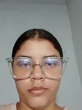 Snapshot of sandrago chatting on 24, 9, 2025 sandrago online show from 24, 9, 2025