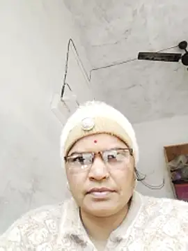 Snapshot of Bhavna_hot chatting on 2, 2, 2026 Bhavna hot online show from 2, 2, 2026