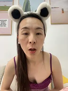 manmanyu520 online show from 5, 12, 2025