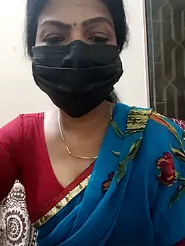 Snapshot of Rithya27 chatting on 8, 9, 2025 Rithya27 online show from 8, 9, 2025