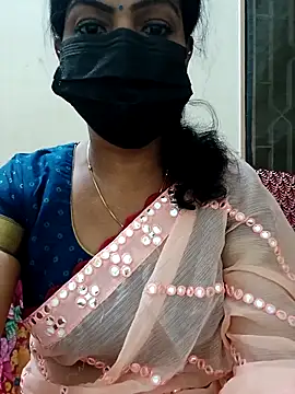 Snapshot of Rithya27 chatting on 24, 9, 2025 Rithya27 online show from 24, 9, 2025