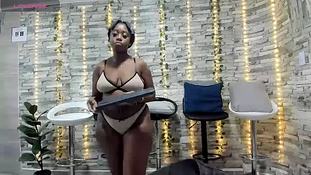 eroticgirls xx online show from 16, 10, 2025