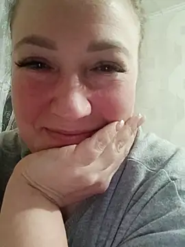 Snapshot of Kiss_Eva chatting on 2, 3, 2026 Kiss Eva online show from 2, 3, 2026