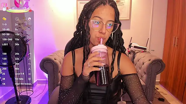 Snapshot of raven_stonee chatting on 1, 11, 2025 raven stonee online show from 1, 11, 2025