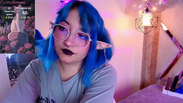 Lilith curvy online show from 19, 9, 2025