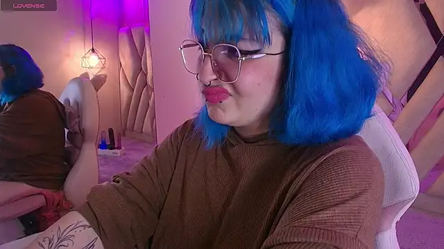 Lilith curvy online show from 24, 9, 2025