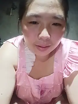 Snapshot of quynhkoolbae chatting on 11, 7, 2026 quynhkoolbae online show from 11, 7, 2026