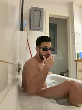 husbandandwifetobe online show from 5, 3, 2026