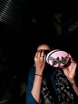 Snapshot of Pinki_thakur_1 chatting on 7, 5, 2026 Pinki thakur 1 online show from 7, 5, 2026