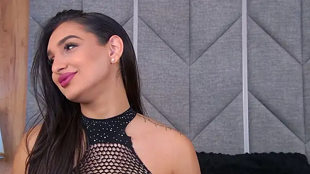 Kimberlymav online show from 7, 2, 2026