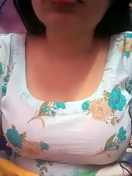 Snapshot of TINASONI chatting on 24, 9, 2025 TINASONI online show from 24, 9, 2025
