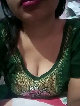Snapshot of TINASONI chatting on 28, 9, 2025 TINASONI online show from 28, 9, 2025
