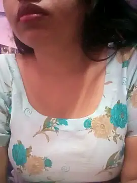 Snapshot of TINASONI chatting on 29, 9, 2025 TINASONI online show from 29, 9, 2025