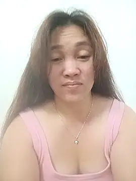 miumiu 00 online show from 17, 11, 2025