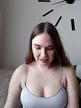 KisaVixen online show from 3, 3, 2026