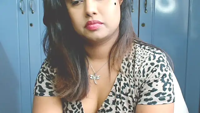 Snapshot of Indian_GlowingMiax chatting on 13, 9, 2025 Indian GlowingMiax online show from 13, 9, 2025