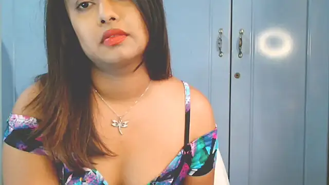 Snapshot of Indian_GlowingMiax chatting on 21, 9, 2025 Indian GlowingMiax online show from 21, 9, 2025