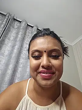 Indian GlowingMiax online show from 5, 11, 2025