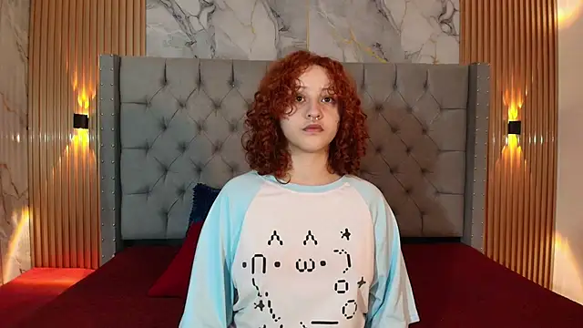 Suxan White  online show from 14, 10, 2025