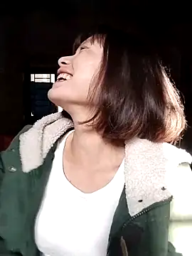 linda bae00 online show from 1, 12, 2025