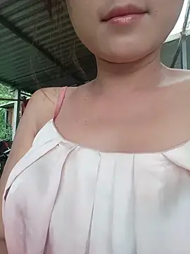 Snapshot of linda_bae00 chatting on 27, 6, 2026 linda bae00 online show from 27, 6, 2026