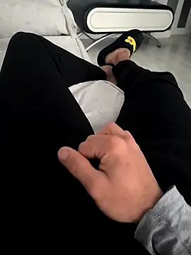 xxxfeo online show from 14, 12, 2025