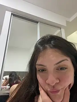 Danielaeliana online show from 28, 2, 2026