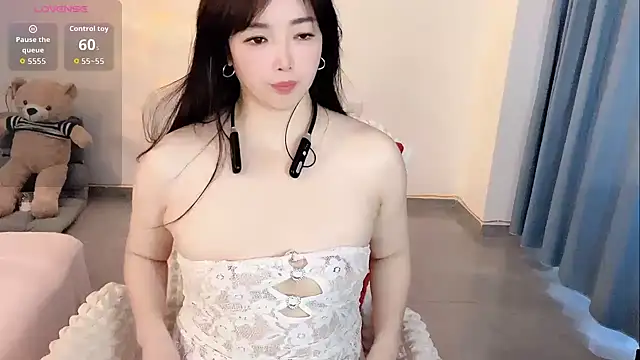 Xiali-166 online show from 8, 2, 2026