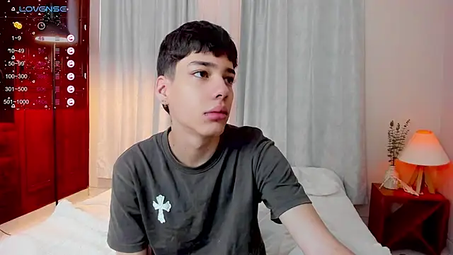 Snapshot of oblivion_deku chatting on 12, 10, 2025 oblivion deku online show from 12, 10, 2025