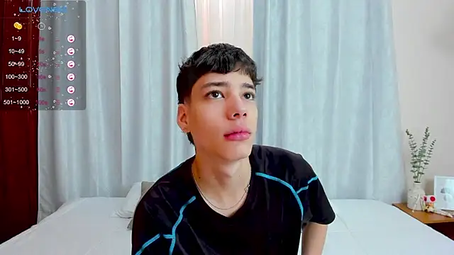 Snapshot of oblivion_deku chatting on 2, 11, 2025 oblivion deku online show from 2, 11, 2025