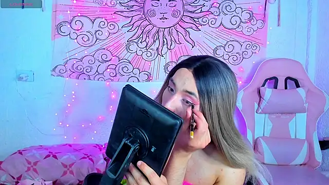 Snapshot of brihanna_cooper chatting on 21, 6, 2026 brihanna cooper online show from 21, 6, 2026