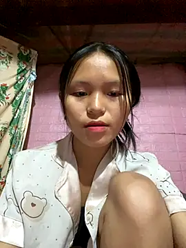 Snapshot of milo_bae chatting on 28, 11, 2025 milo bae online show from 28, 11, 2025