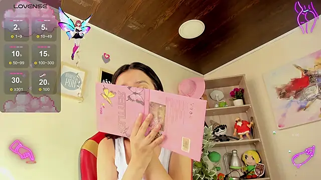 Lana Dreams  online show from 23, 9, 2025