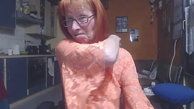 Snapshot of SexySilvie chatting on 24, 2, 2026 SexySilvie online show from 24, 2, 2026