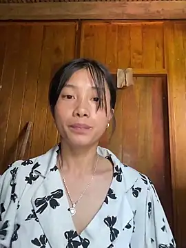 EmLy02 online show from 22, 9, 2025