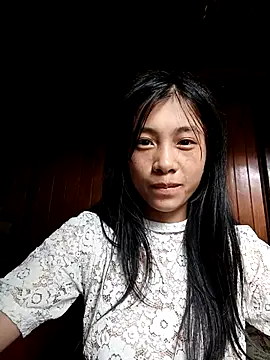 EmLy02 online show from 28, 9, 2025