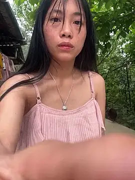 EmLy02 online show from 29, 3, 2026